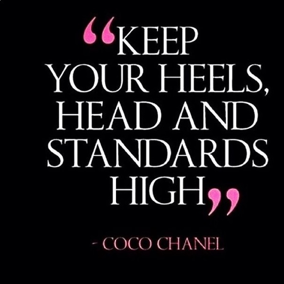 🎉💫Clearing OUT Closet 🎉💫 New Listings Coming😍 - Picture 8 of 8